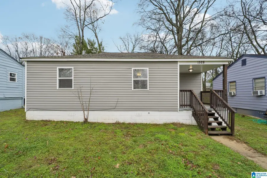 1528 34TH STREET, Birmingham, AL 35218 - Image #2