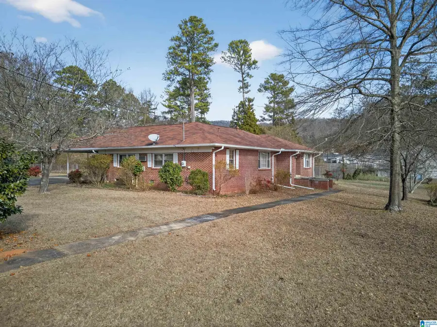 902 6TH STREET NE, Jacksonville, AL 36265 - Image #2