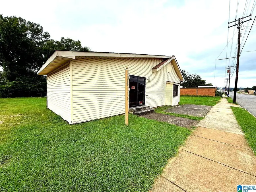 518 18TH STREET N, Bessemer, AL 35020 - Image #2