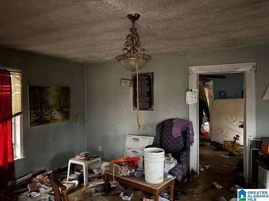 215 27TH STREET, Birmingham, AL 35218 - Image #2