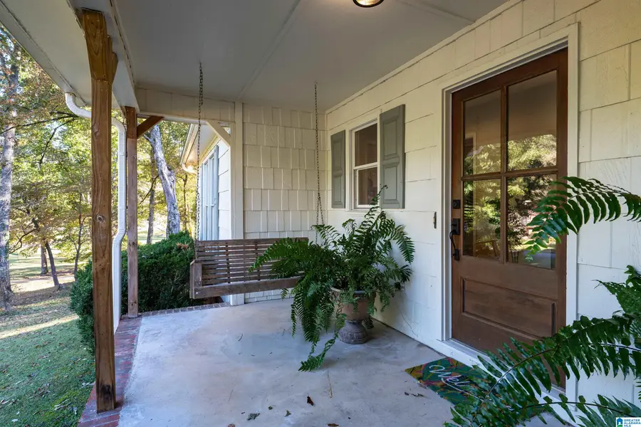 508 JULIANNE DRIVE, Leeds, AL 35094 - Image #2