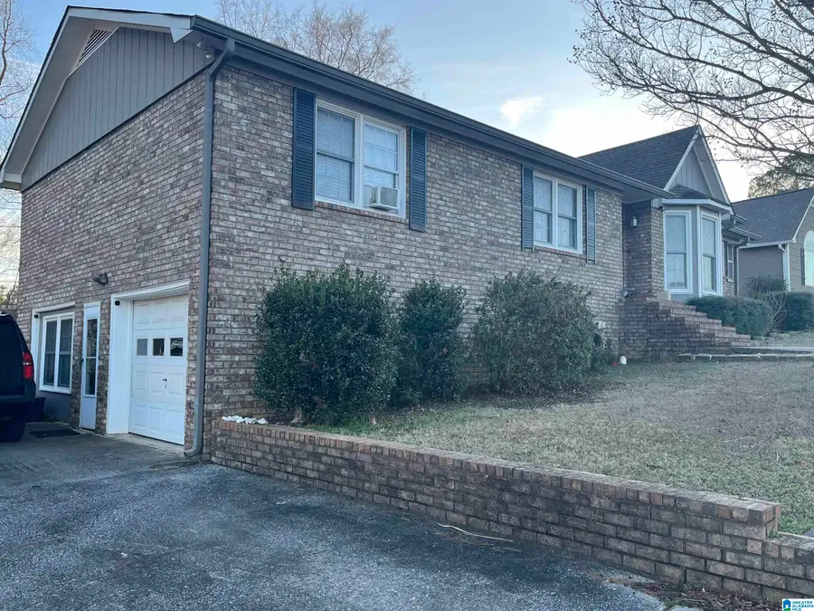 1001 GENE ROSE STREET, Sylacauga, AL 35151 - Image #3