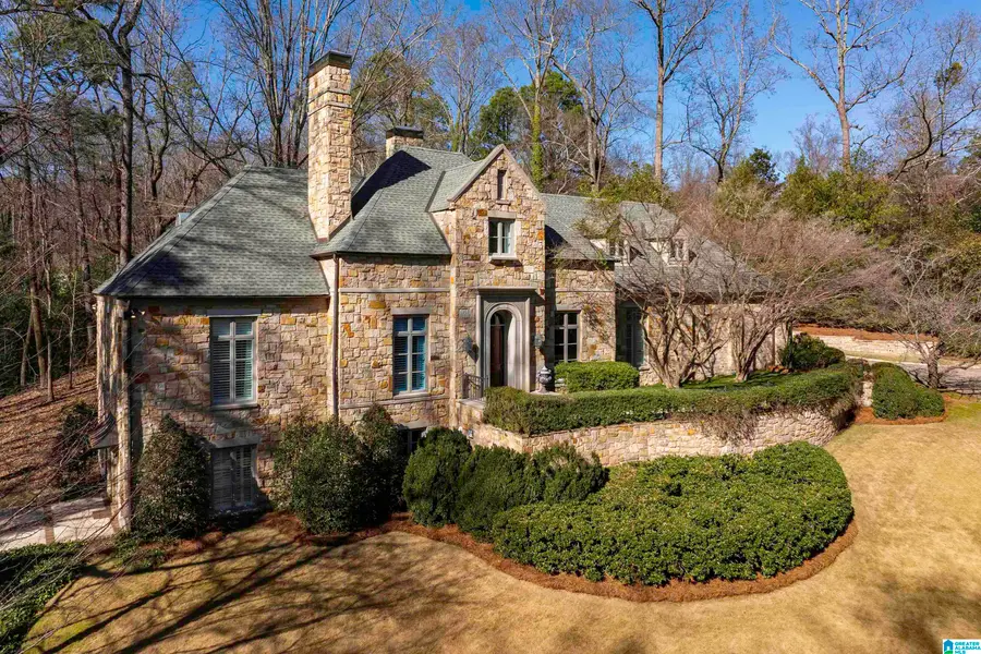 4229 ABINGDON TRAIL, Mountain Brook, AL 35243 - Image #3