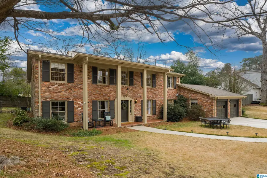 1347 BADHAM DRIVE, Vestavia Hills, AL 35216 - Image #2