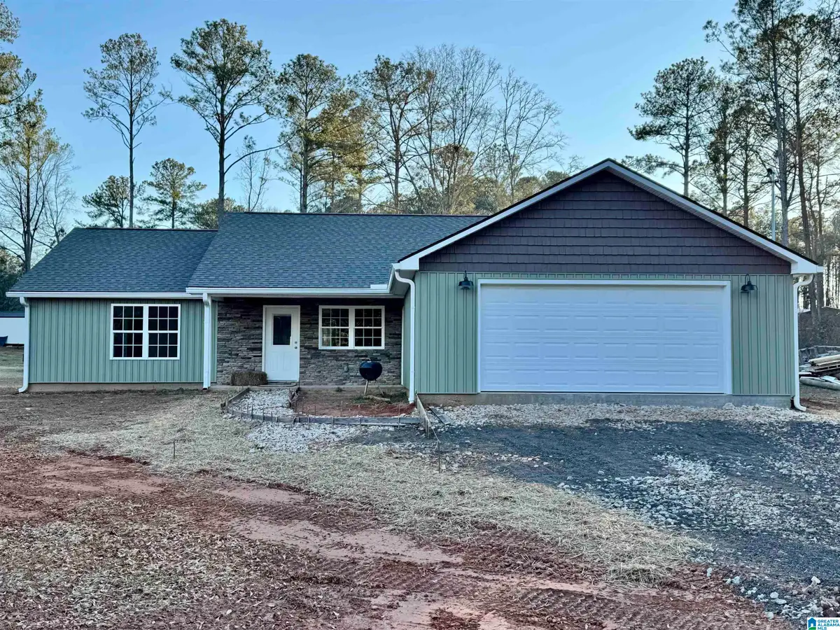 124 MASHBURN DRIVE, Wedowee, AL 36278 - Image #1