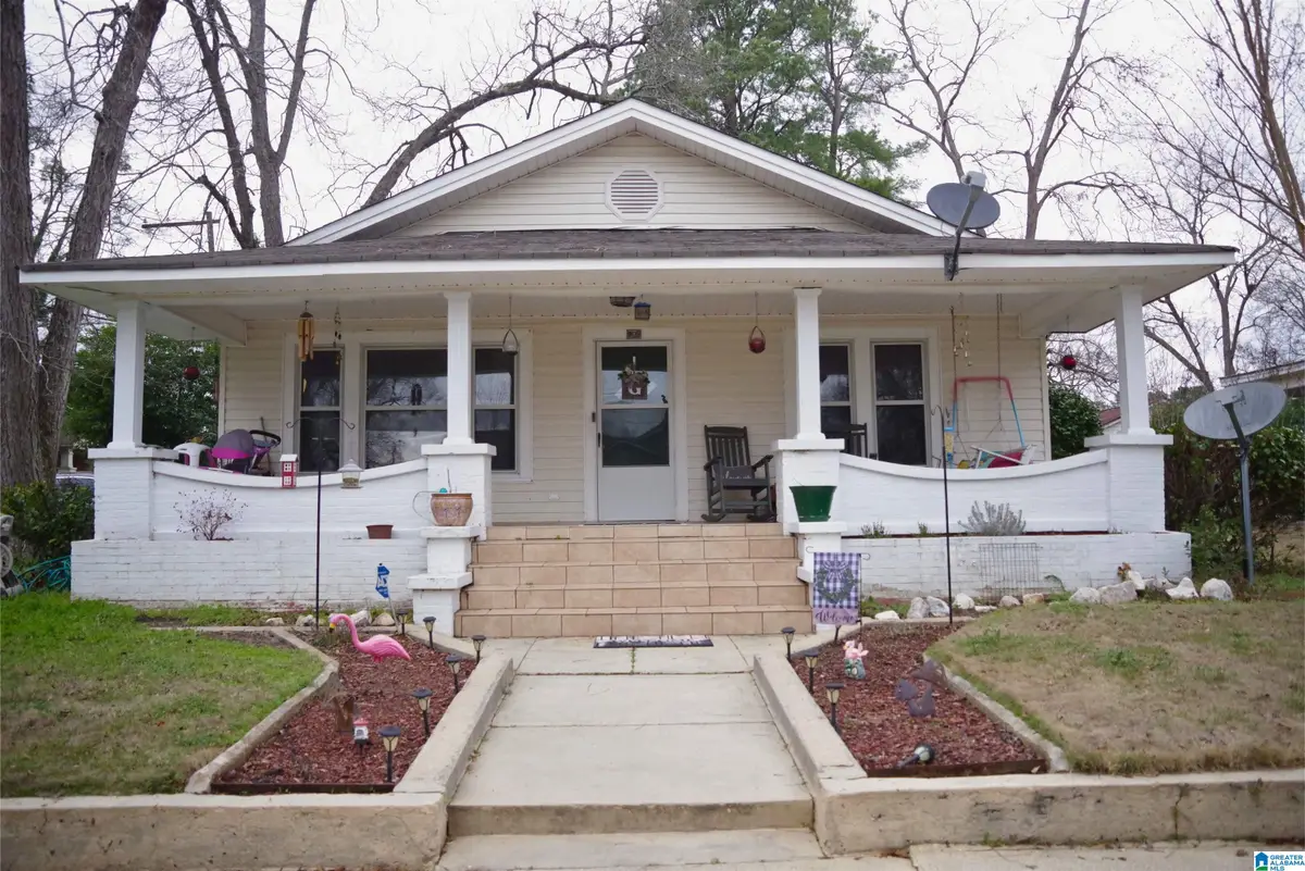 906 6TH AVENUE N, Clanton, AL 35045 - Image #1