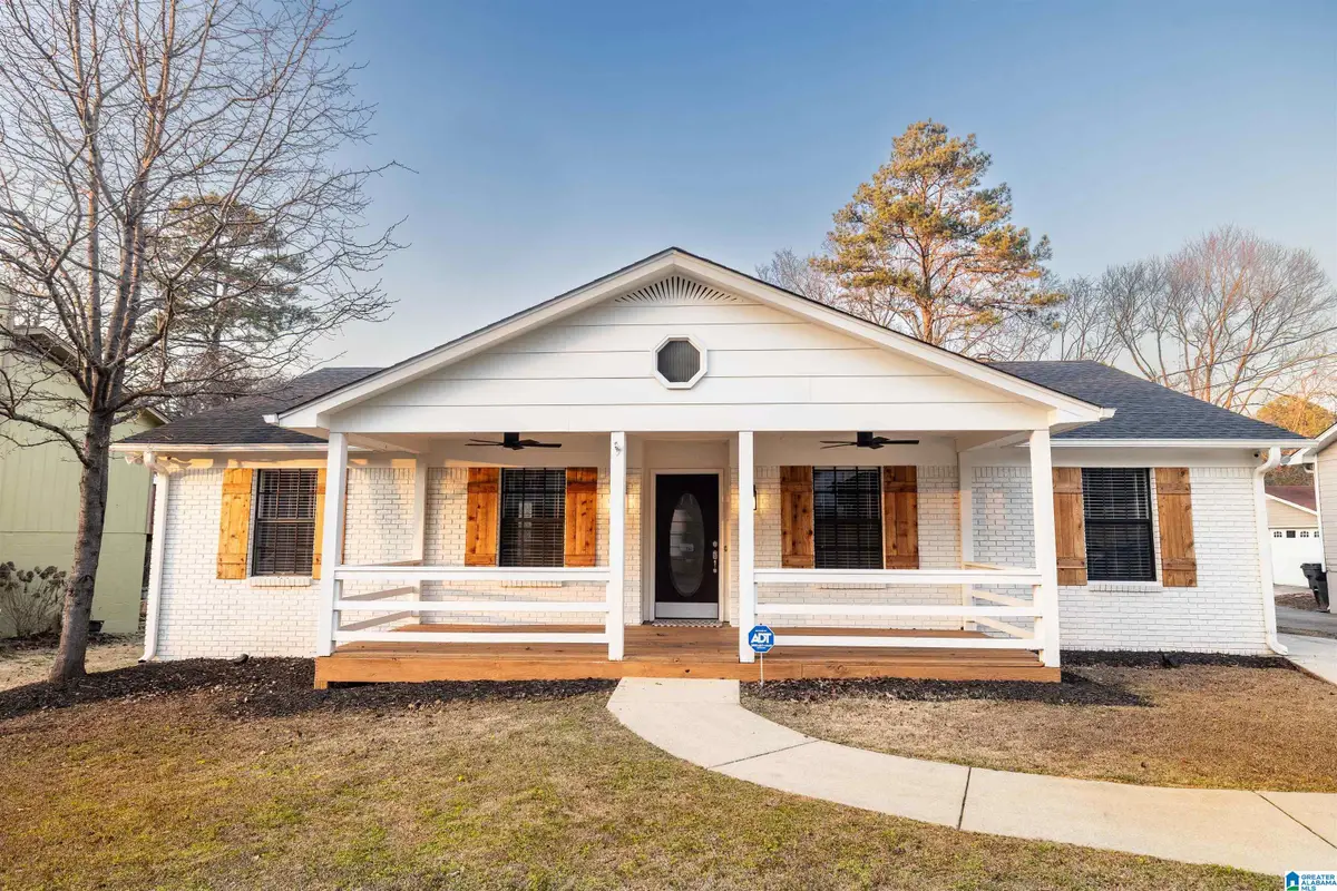 428 15TH TERRACE NW, Center Point, AL 35215 - Image #1