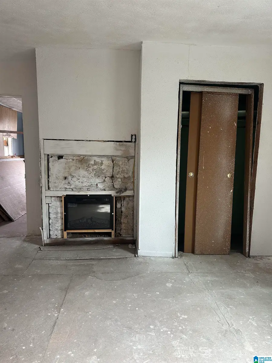 12 S CHRISTINE AVENUE, Anniston, AL 36207 - Image #2