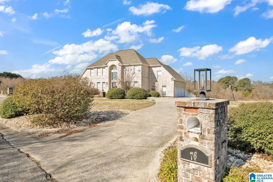 76 DERRICK CIRCLE, Albertville, AL 35951 - #3