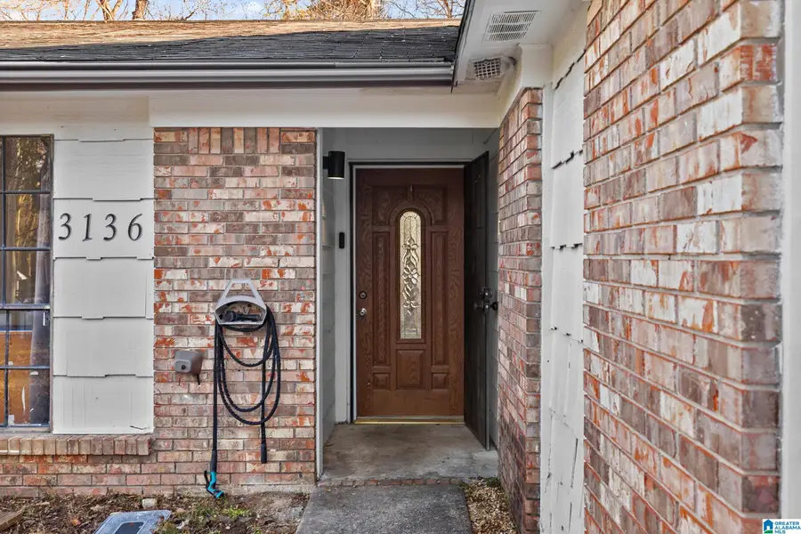 3136 FIELDSTONE CIRCLE, Birmingham, AL 35215 - Image #3