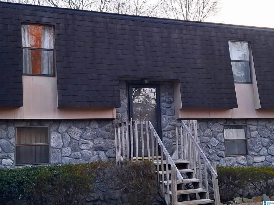 1318 MCCRAVY LANE, Mount Olive, AL 35117 - Image #3