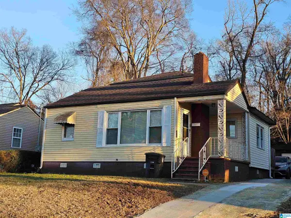 213 14TH COURT W, Birmingham, AL 35204