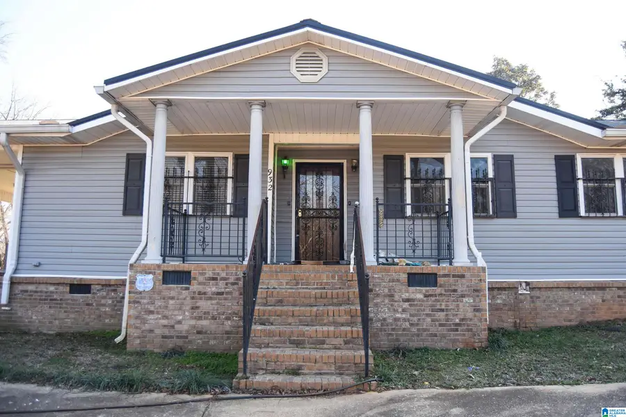 932 PARKER STREET, Anniston, AL 36201 - Image #3