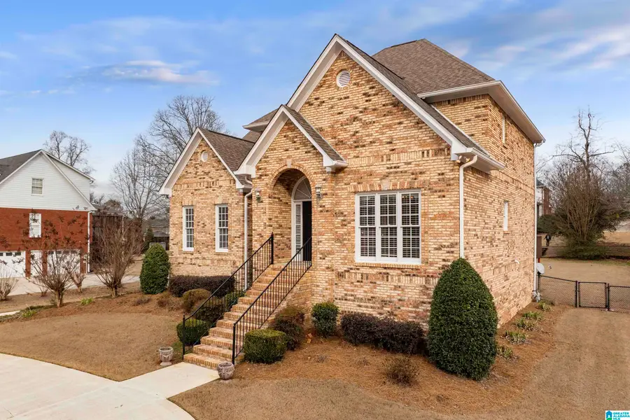 6931 WOODVALE LANE, Trussville, AL 35173 - Image #3