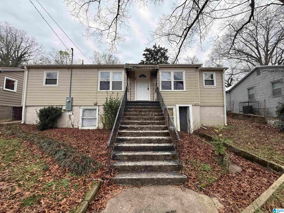 50 LAKESIDE DRIVE, Childersburg, AL 35044 - Image #1