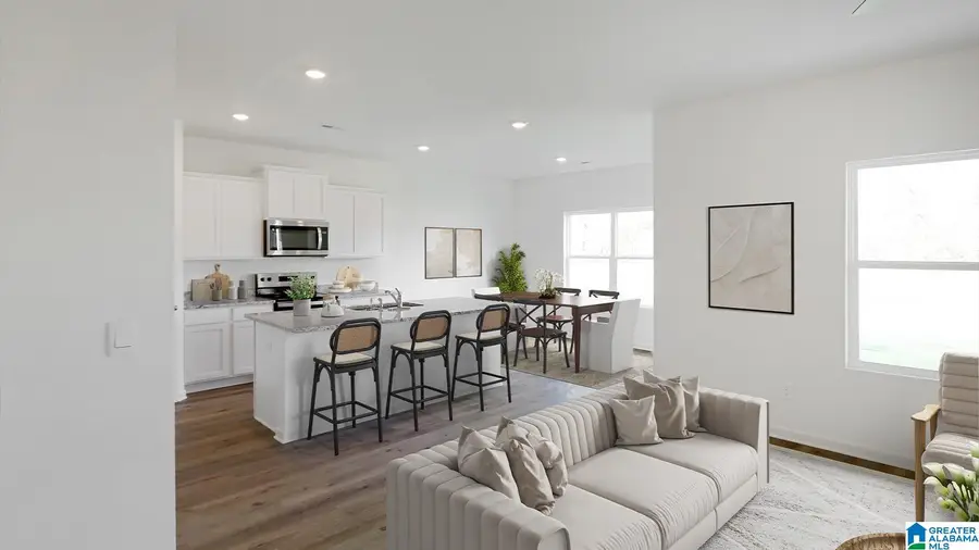 409 PEAVINE COVE, Alabaster, AL 35007 - Image #3