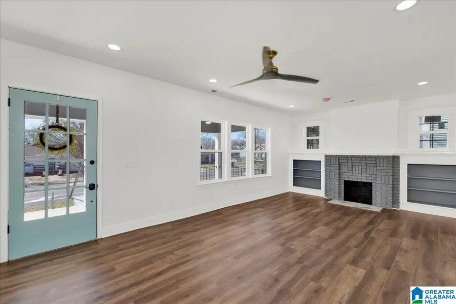 1020 GRAYMONT AVENUE W, Birmingham, AL 35204 - Image #2