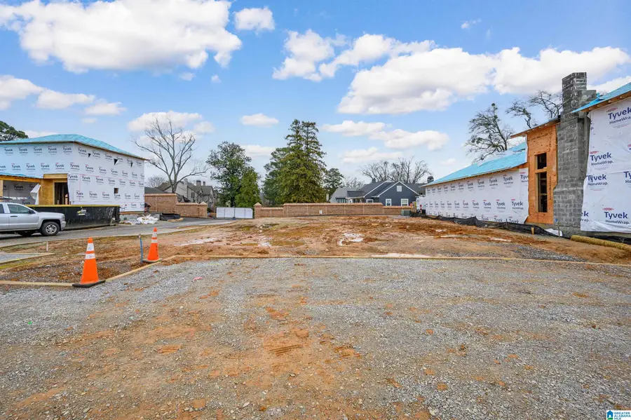 7 CHESTER COURT, Mountain Brook, AL 35223 - Image #3