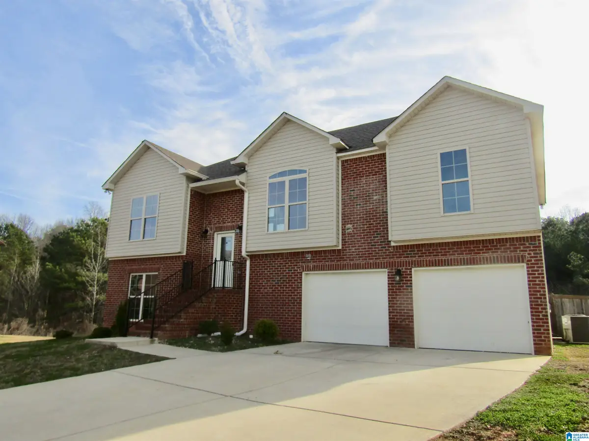 5100 MEADOW LAKE TRAIL, Bessemer, AL 35020 - Image #1