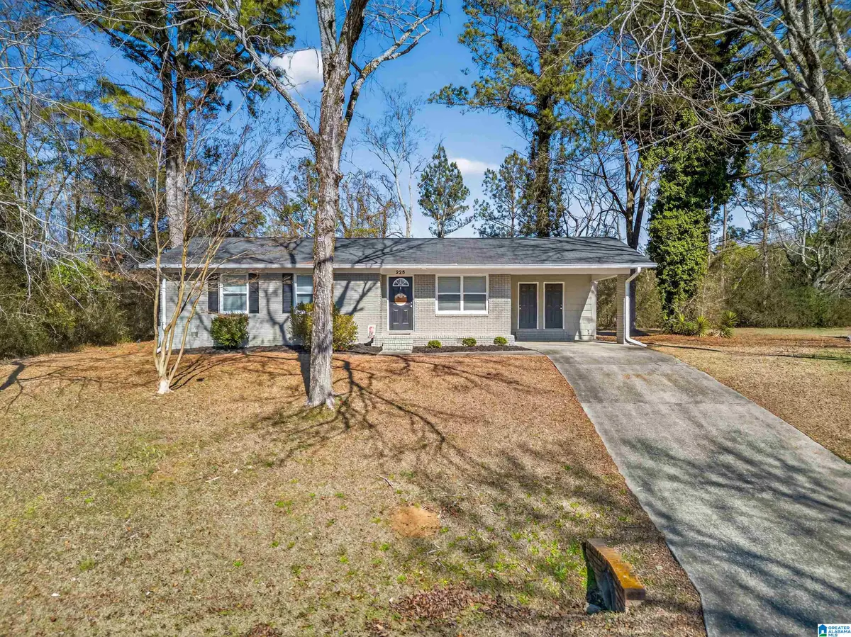 225 HILLSIDE DRIVE, Anniston, AL 36206 - #1