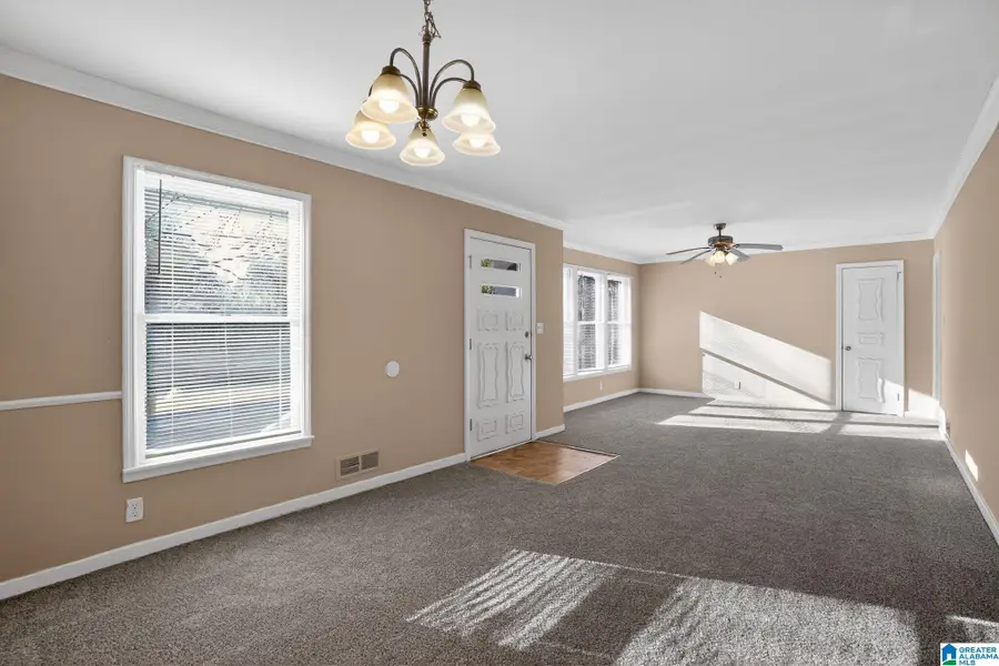 825 FOWLER CR, Birmingham, AL 35215 - #3