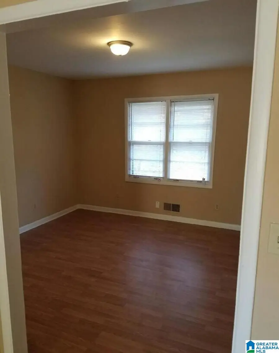 1812 DAMON CIRCLE, Tarrant, AL 35217 - #2