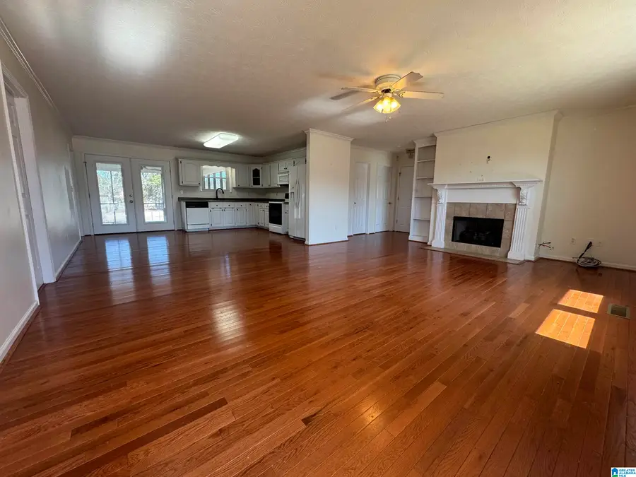 208 WARD CIRCLE, Glencoe, AL 35905 - #3