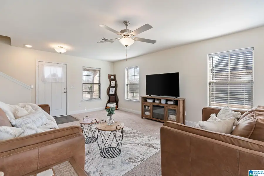 137 REVOLUTIONARY WAY, Montevallo, AL 35115 - #3