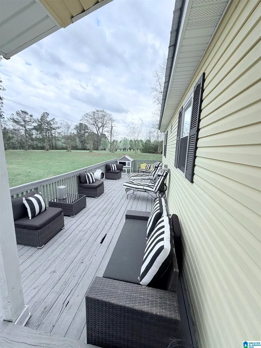 404 COUNTY ROAD 219, Jemison, AL 35085 - #2