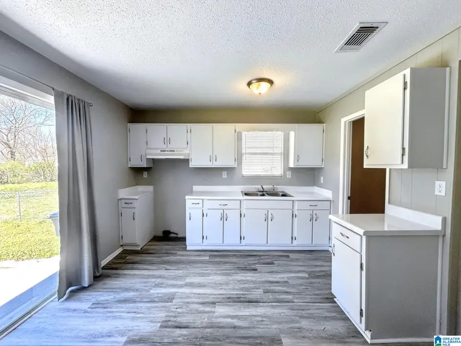 1560 MEADOW LANE, Birmingham, AL 35228 - Image #3