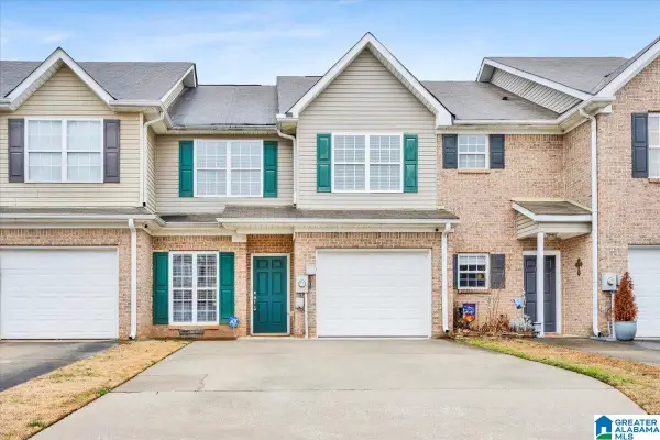 2026 QUEENS COURT, Moody, AL 35004