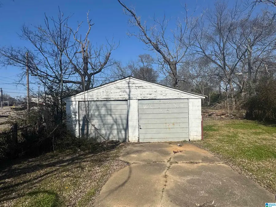 5004 9TH AVENUE N, Birmingham, AL 35212 - #3