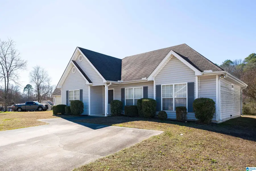 209 IRONWOOD CIRCLE, Alabaster, AL 35007 - #2