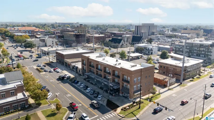 2529 UNIVERSITY BOULEVARD, Tuscaloosa, AL 35401 - #2