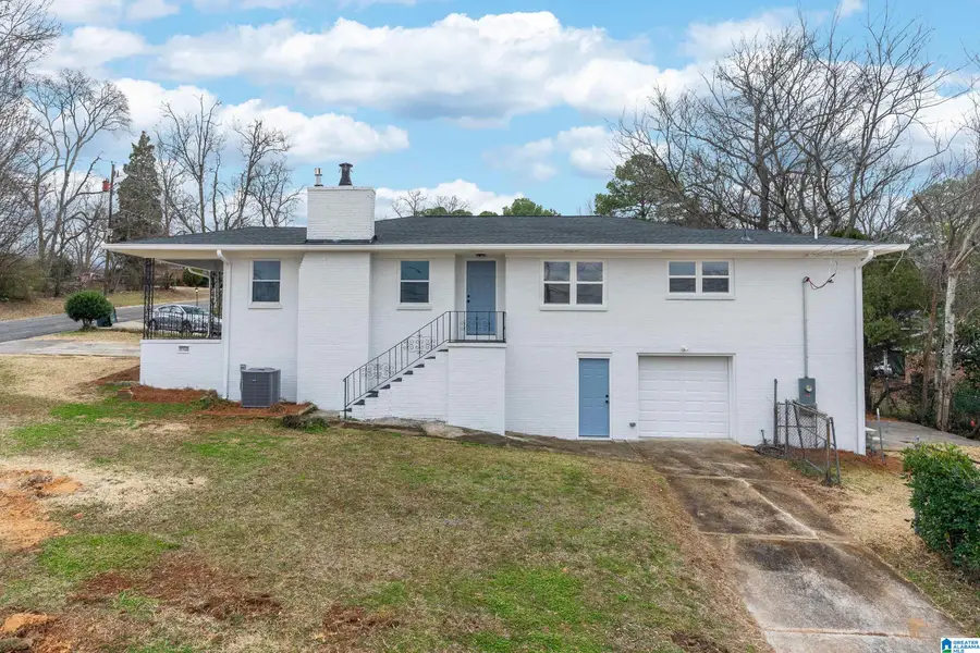 928 CENTER PLACE SW, Birmingham, AL 35211 - #2