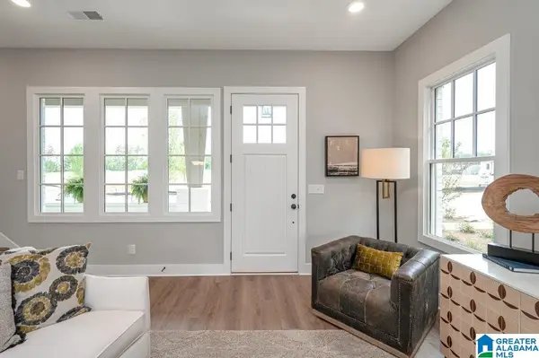 4492 EVERLEE PARKWAY, Hoover, AL 35244