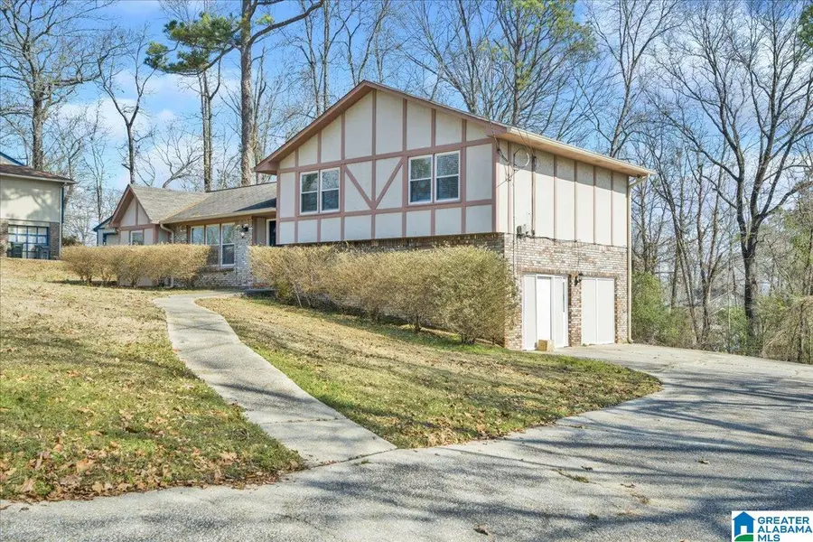 4671 WOODDALE LANE, Pelham, AL 35124 - #3