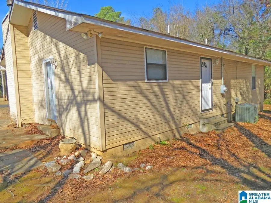 608 WEST AVENUE, Sylacauga, AL 35150 - #3