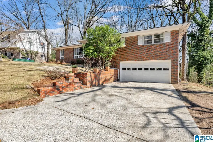 1325 SOUTHHALL ROAD, Birmingham, AL 35213 - #3