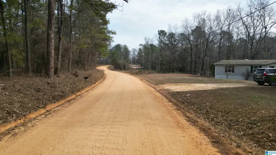 142 COUNTY ROAD 64, Deatsville, AL 36022 - #3