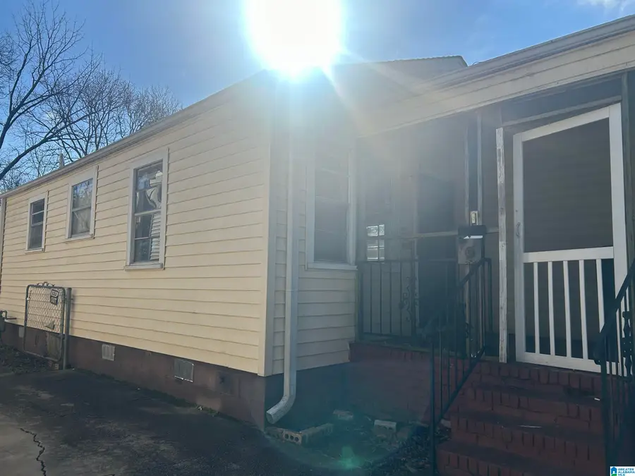 1657 19TH PLACE, Birmingham, AL 35211 - #2