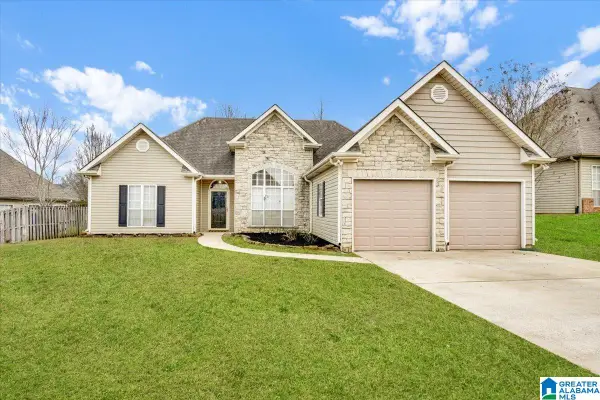 199 CAMDEN COVE PARKWAY, Calera, AL 35040