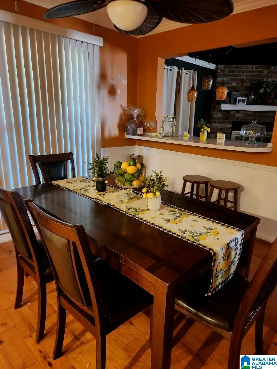 852 SUN VALLEY ROAD, Center Point, AL 35215 - #2