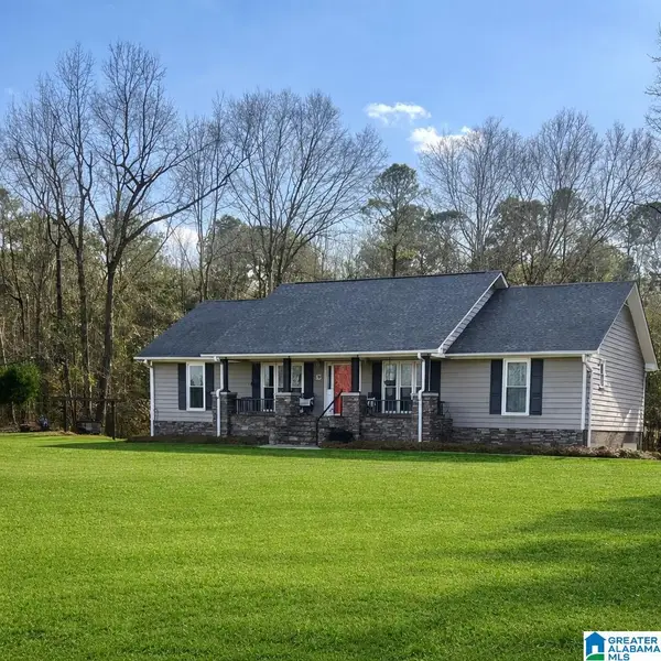 886 COUNTY ROAD 25, Jemison, AL 35085