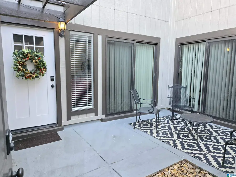 3350 ALTAMONT ROAD, Birmingham, AL 35205 - #2