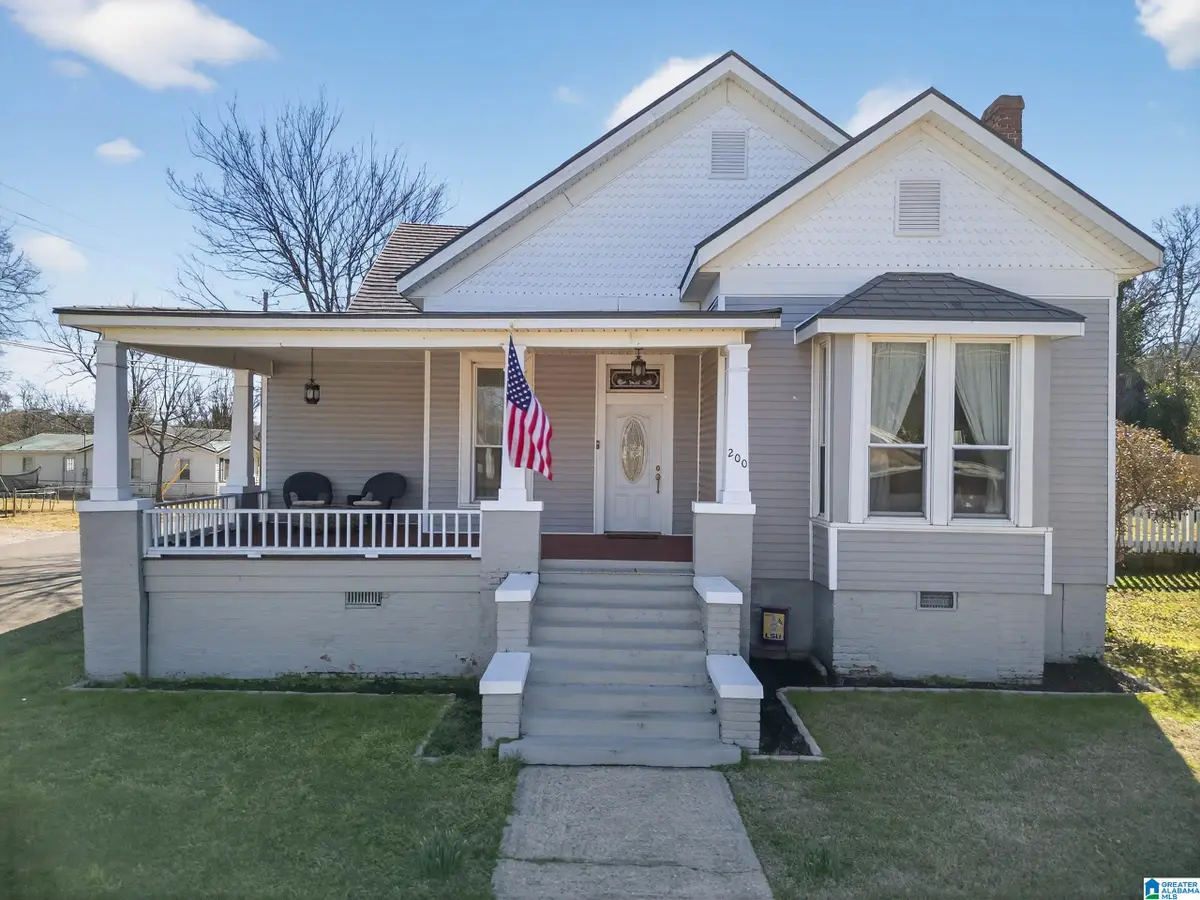 200 W OAK STREET, Oxford, AL 36203 - #1