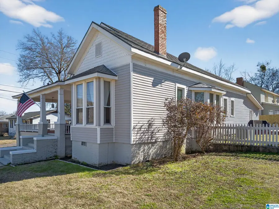 200 W OAK STREET, Oxford, AL 36203 - #3