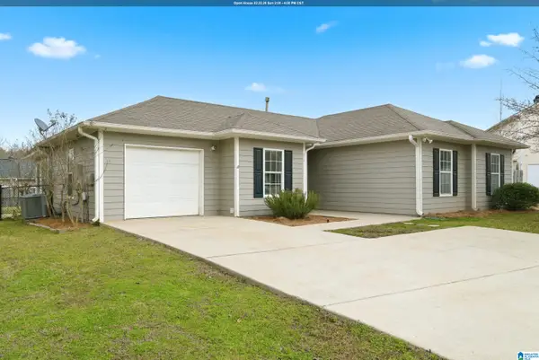 424 MERIWEATHER LANE, Calera, AL 35040