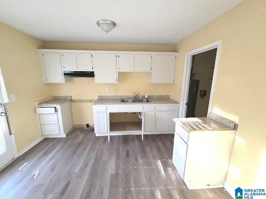 3000 AVENUE M, Birmingham, AL 35218 - #3