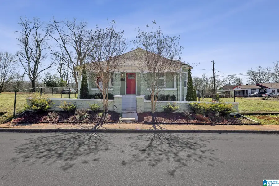 405 IOTA AVENUE, Birmingham, AL 35205 - #2